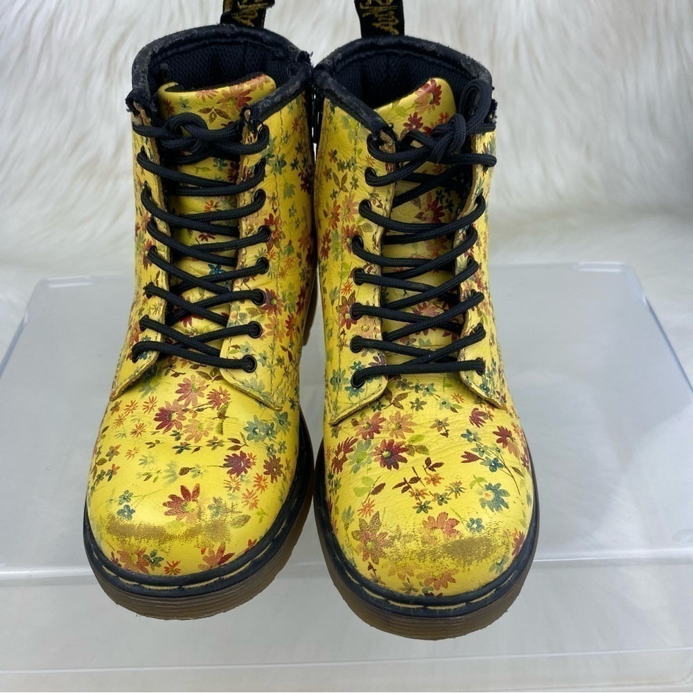 DR.MARTENS LACE UP BOOTS FLOWERS PRINT YELLOW COLOR size 10 kids